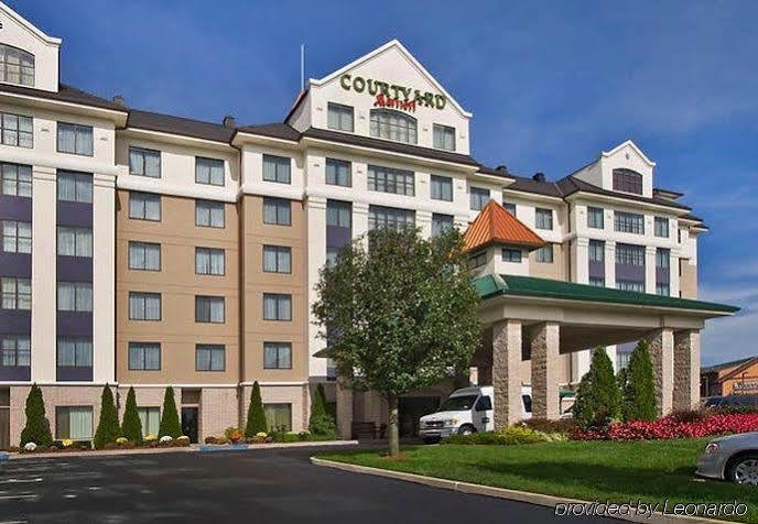Hotel Courtyard Long Island Macarthur Airport 3*